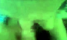Amatérské hardcore video s POV obličejovým šukáním