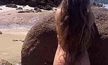 Βίντεο ερασιτεχνικού σεξ στην παραλία από Πορτογάλες συζύγους